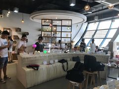 -义乌小商品批发市场(中国小商品城·篁园服装市场店)