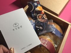 -半勺舒舒生日蛋糕店