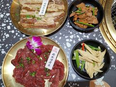 -黑牛の場烤肉(摩天活力城店)