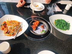 -御花园·粤菜·海鲜火锅(中山公园店)