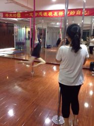 上海雅婷钢管舞(普陀店)-柯宏＆雅婷塑形钢管舞蹈