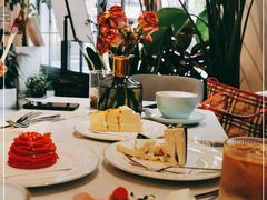 -Fridi Patisserie Cafe