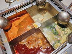 -海底捞火锅(新松江路店)