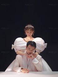 -至臻微拉婚纱摄影