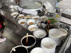 -依云煎包店