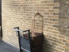 -九又四分之三站台