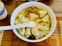 -笑来喜馄饨小笼工坊店(湖滨街店)