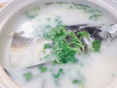 -天乐农家鱼头王(天目湖店)