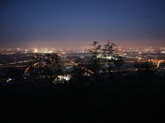 -鬼笑石后山停车场