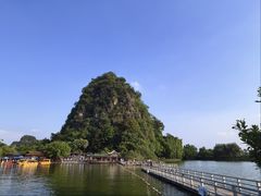 -星湖旅游景区七星岩