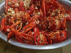 -琥珀老六龙虾(四里河店)
