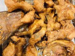 梭边鱼-肖肖酸萝卜鱼火锅(总店)