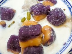 -广信牛奶甜品世家(台东店)