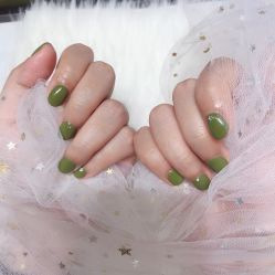 -吉吉靓甲美睫