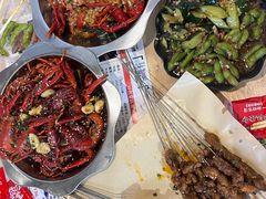 -郑记•不夜城烧烤•龙虾•虾蟹(黄鹤楼店)