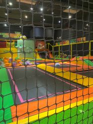 -蹦蹦跳跳(新奥购物中心店)