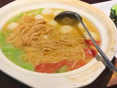 丝瓜鱼丸炖馓子-永安鱼庄·镇江菜(东吴路店)