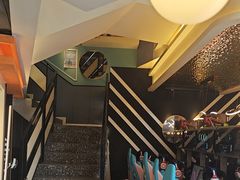 -小魔虎电竞馆·二进制店