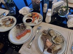 -广州花园酒店·凌璇阁旋转餐厅CAROUSEL360