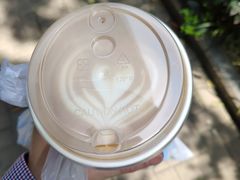 澳白-Manner Coffee(大宁国际商业广场店)