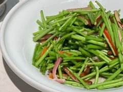 芦蒿炒咸肉-徽镇小厨·经典徽菜(十里河店)