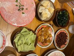 -张夺威·贵州酸汤牛肉火锅(上海首店)