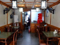 大堂-街头顶黄记馄饨王(中山中路店)