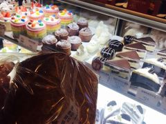 -巴黎贝甜(大宁国际商业广场店)