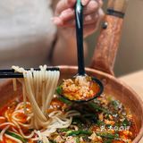 正宗地道云南米线🍜快来蒙自源品尝一下