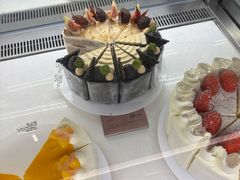 -RUXU入续糖水铺与包(卓悦中心店)