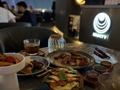 -Hi City·城市之巅