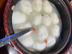 -魏铭鱼头捞饭(晋阳路店)