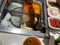 -海底捞火锅(崇文门新世界百货店)