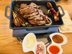 -九十九顶毡房(阜石路店)