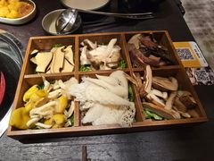 -芸鲜季·云南野生菌餐厅· 云南风物味研社(闵行店)
