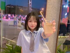 -HUG·拥抱咖啡(郑州宝龙广场店)