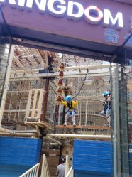 -PIPIKINGDOM皮皮王国欢乐号(欢乐海岸购物中心店)