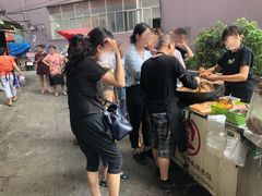-六广门毛阿姨糯米饭