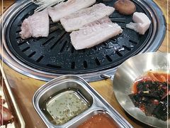 -黑豚黨韩国烤肉料理(悦然时光店)