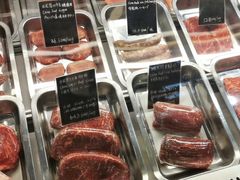 -羽深肉铺 Steak & Wine