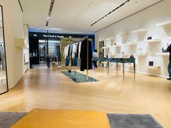 -CELINE(尚嘉中心店)