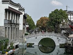 -龙潭水乡