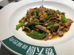 -费大厨辣椒炒肉(黄兴中心广场店)
