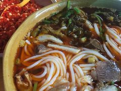 -全家福米线