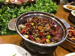 -那家老院子东北菜·饺子·小鸡炖蘑菇(艳华街店)