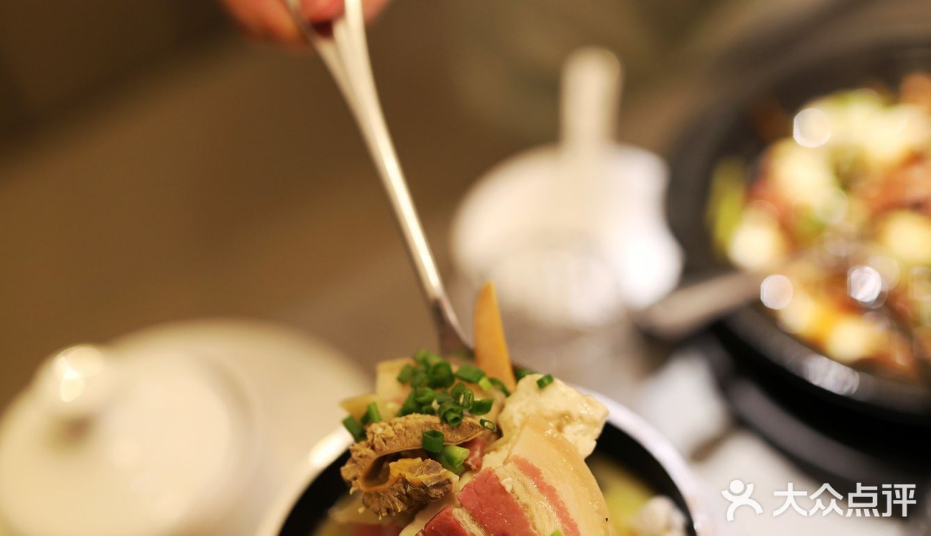 正宗上海咪道，打卡这家36年本帮菜新店
