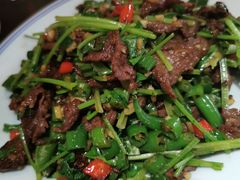 小炒黄牛肉-黑土印象菜馆(三元桥店)