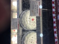 -红宝石·鲜奶小方·海派西点房(金杨店)