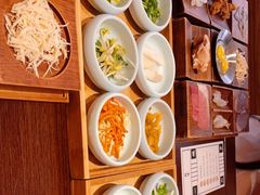 -银米·云南传统过桥米线(双廊黑金冠店)