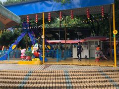 -顺德大良半月城游乐场